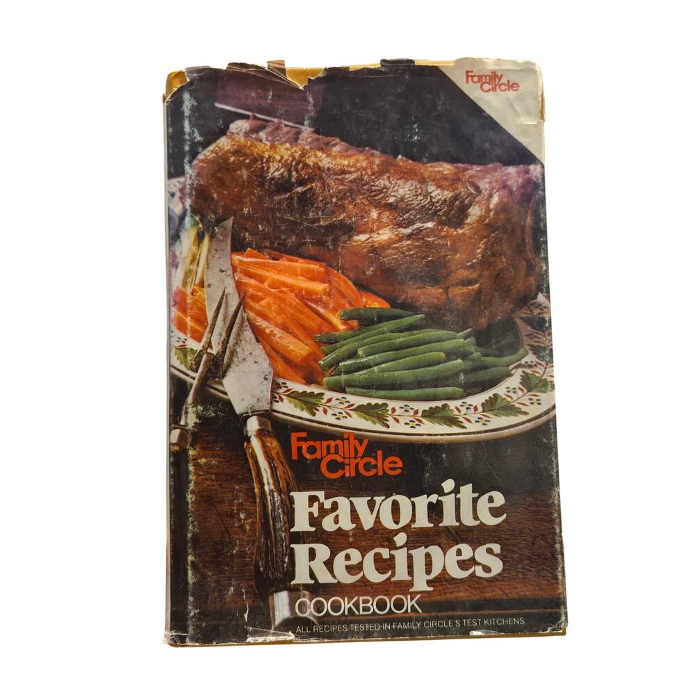 Family Circle Favorite Recipes Cookbook Vintage 1985 Hardcover Americana Bakers